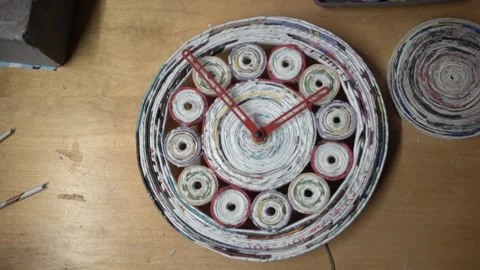 Upcycled wall clock 스톡 동영상 167741934