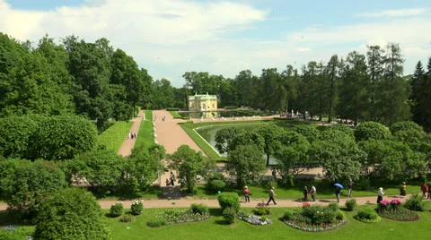 Upper bathhouse. Pushkin. Catherine Park. Tsarskoye Selo. 4K. 스톡 동영상 39390788