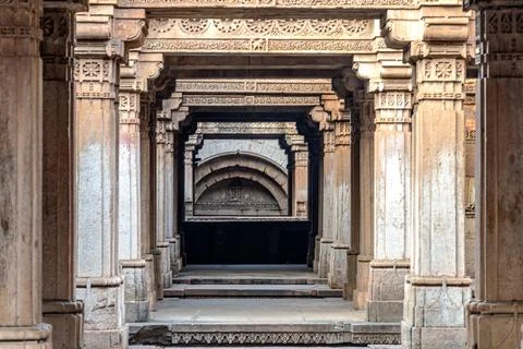 Upper central  view of Adalaj Stepwell Or Rudabai Stepwell Foto stock