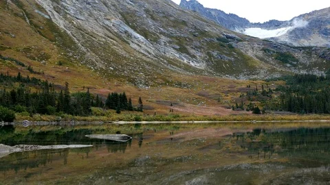 Upper Dewey Lake with water reflection and view of Devil's Punchbowl Stock-Footage 122013172