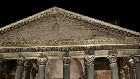 Upper pantheon temple illuminated rome's night scene reveals closeup section 動画素材 320844488