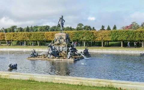 The upper park was created under Tsar Peter I. It is located in Peterhof betw 写真素材