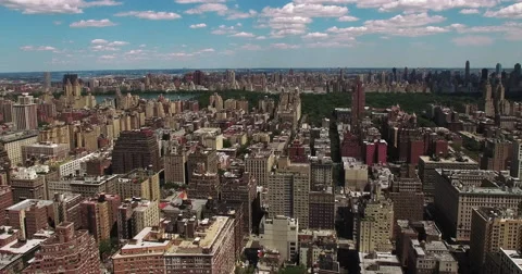 Upper West Side rooftops and Central Park, New York City 動画素材 59525856