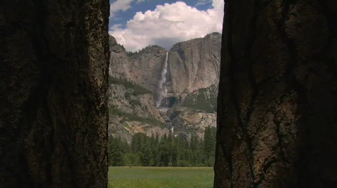 Upper Yosmite Falls Stock Footage 418914