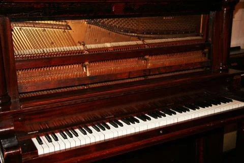 Upright Piano Stock-Fotos