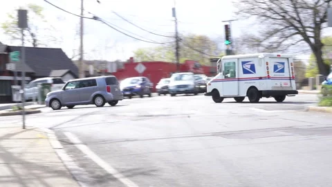 UPS LEFT TURN Stock Footage 194383767