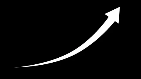 Upward Arrow Symbol on Black Background, A simple arrow pointing upwards on.. 库存影片 304250481