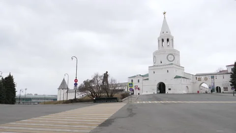 Urban faces without people during the coronavirus pandemic Video stock 141157485