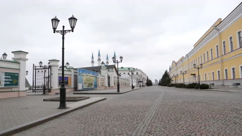 Urban faces without people during the coronavirus pandemic Video stock 141157768
