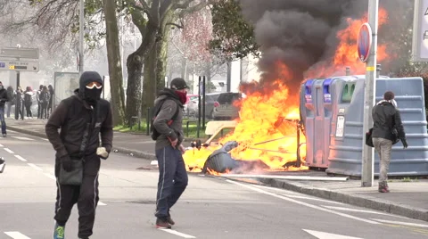 Urban riot Stock Footage 62504559
