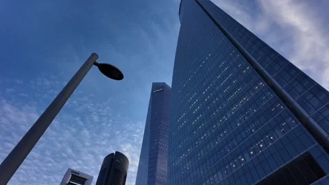 Urban Scale Towers Vidéo 334353914