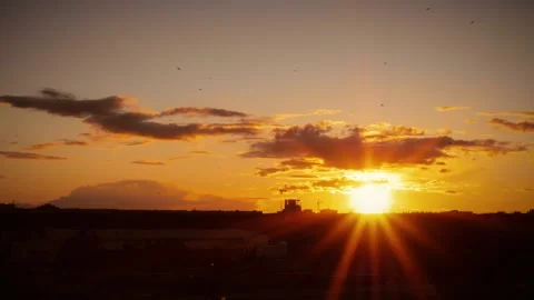 Urban sunset timelapse Stockbeeldmateriaal 153416418