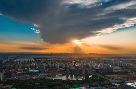 Urban superunit thunderstorms Stock Footage 247820432