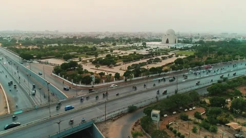 Urban Traffic and Mazar-e-Quaid, Karachi (Editorial - Feb 26, 2025) 스톡 동영상 335699796