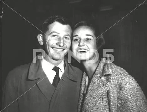 Ursula Finlay Australian Actress With Her Husband 'woody' Woodhouse ...