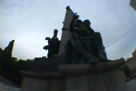 Uruguay-Punta-Del-Este-Statue-Gods Video stock 634268