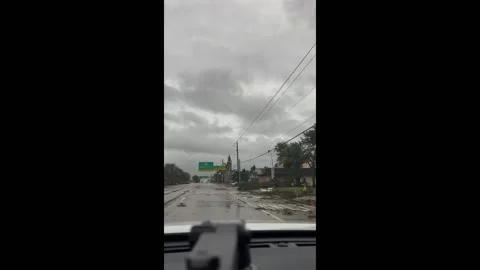 US: Aftermath of tornado reveals extensive damage in Fort Myers neighborhood Stock Footage 289021705