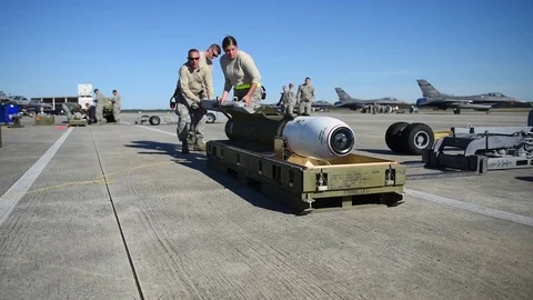 U.S. Air Force building weapons for F-16 during training program Stock Footage 83309444