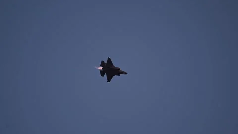 U.S. Air Force F-35A Demonstration Team climbing slow motion Stock Footage 280034005