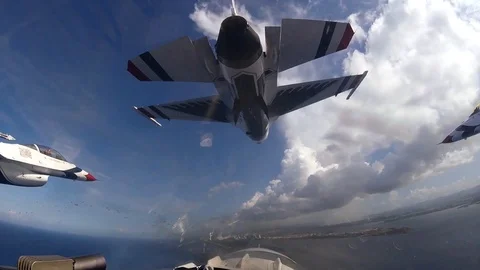 U.S. Air Force Thunderbirds performing during their 2016 show season - 2016 Vídeos de archivo 88185821