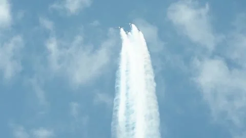 U.S. Air Force Thunderbirds performing diamond formation with smoke Stock Footage 257413717
