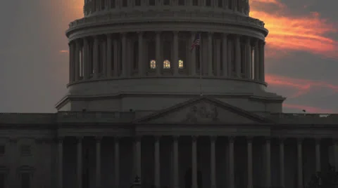 US Capitol Building at Sunset Vídeos de archivo 26671721