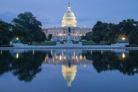 US Capitol Building at twilight Stock Photos