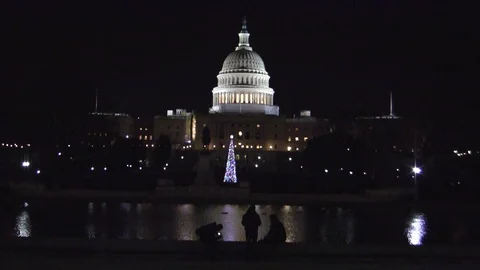 US Capitol at night with Christmas tree HD Видео 97014237