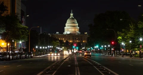 US Capitol in Washington DC night evening timelapse street cars lights Stock Footage 114099529