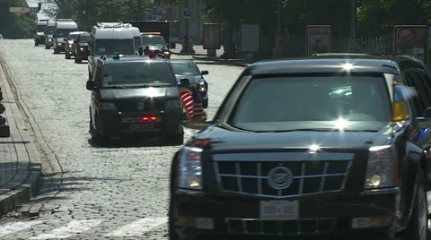 U.S. deligation motorcade during the inauguration of the President of Ukraine. Stock Footage 39270344