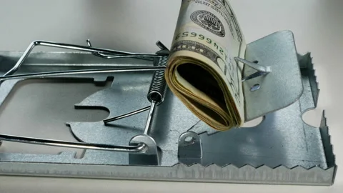 US dollars on a spring loaded trap. Video stock 221277863