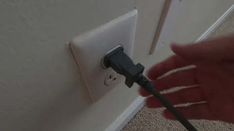 US Electrical Cord Plugged And Unplugged Vidéo 283938877