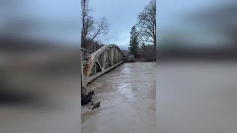 US: Flooding And Mudslides Disrupt Roads Across Washington Stock Footage 323337084