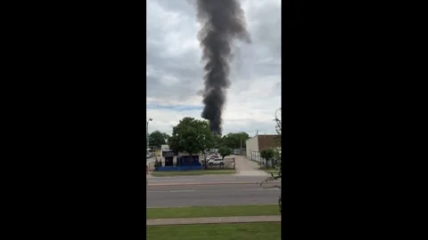 US: Gas leak explosion triggers major fire and building collapse in Dalla... Stock Footage 335979384