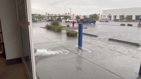 US: Heavy Rain Causes Flash Flooding, Fl... | Stock Video | Pond5