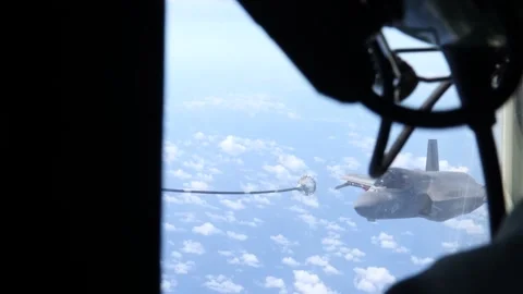 A U.S. Marines F-35B Lightning II approaching the drogue for aerial refueling Stock Footage 283073404
