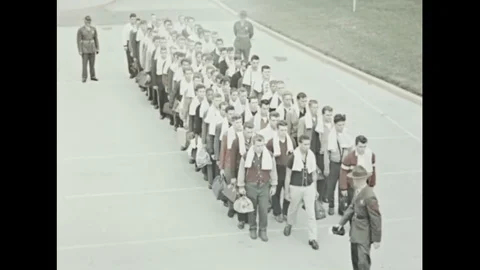 U.S. Marines Instructor Leads Group Of New Recruits Through Training Camp Video stock 126553617