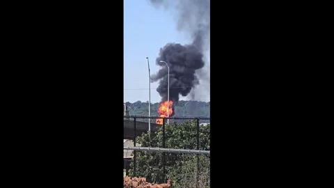US: Massive Fire Breaks Out at HF Sinclair Refinery in West Tulsa Stock Footage 334694767