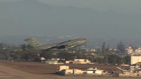 US Military Plane Taking off 스톡 동영상 41535895