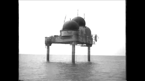 The U.S. navy has a new radar warning st... | Stock Video | Pond5