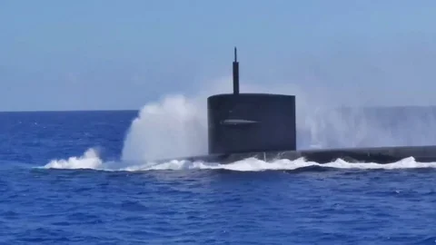 US Navy nuclear submarine during submerging near Hawaii, Pacific Ocean Stock-Footage 82944882