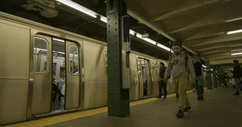US - NYC - Metro Station 4 Stock Footage 126927052