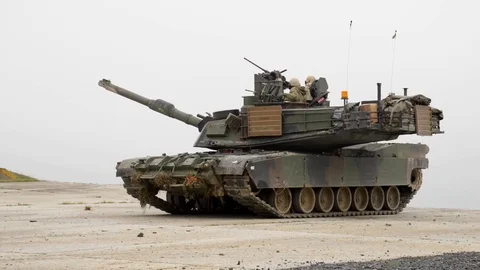 U.S. soldiers fire M1A2 Sepv2 Abrams Mai... | Stock Video | Pond5