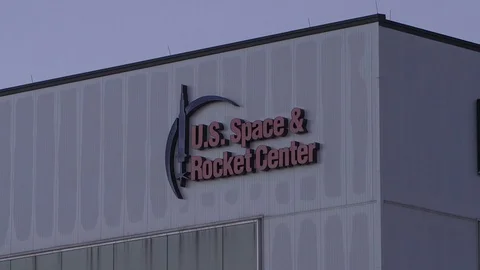 The U.S. Space &amp; Rocket Center- Sign -, Huntsville, Alabama 库存影片 130048687