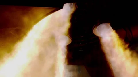US: SpaceX Advances Starship Program with Successful Static Fire Test Video stock 285089125