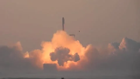 US: SpaceX Starship Second Test Launch Ends In Explosion Stock Footage 256233225