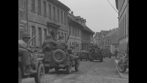 US tanks advance Stock Footage 103378595