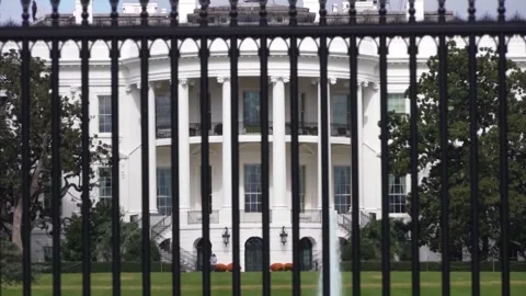 US: US threatens more actions as defiant Maduro says Venezuela is "indest... Stock Footage 321695552