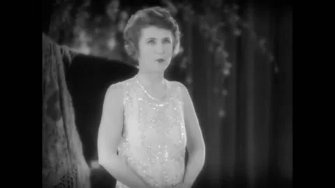 USA - 1928 - Vaudeville singer Adele Rowland sings a verse of "Little Tu Shi (Is Video stock 277298974