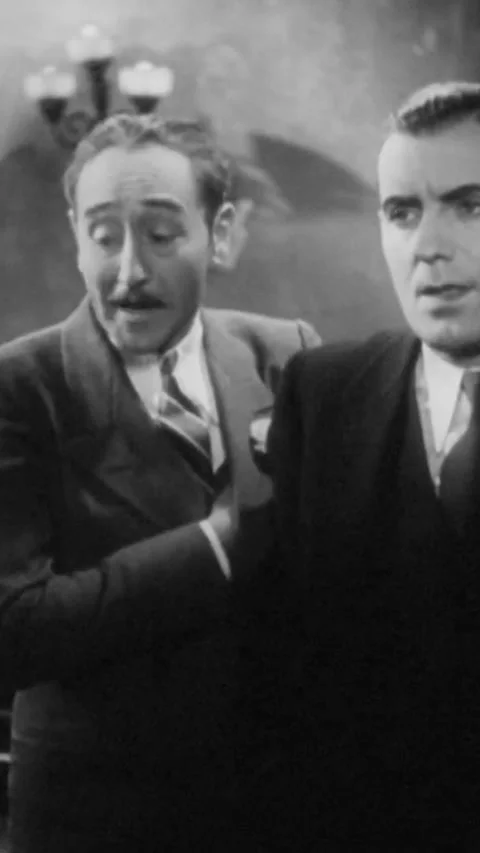 USA - 1931 - In this American pre-code comedy drama film, a man convinces Stockbeeldmateriaal 342990980